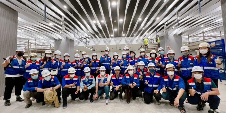 Công Đoàn – Chi Đoàn Trung tâm Phát triển Khoa học và Công nghệ Trẻ tổ chức tham quan tuyến Metro số 1 Bến Thành – Suối Tiên