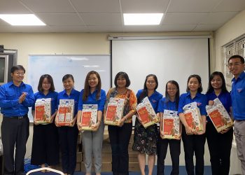 LÃNH ĐẠO TRUNG TÂM PHÁT TRIỂN KHOA HỌC VÀ CÔNG NGHỆ TRẺ TÍCH CỰC CHĂM LO CHO NGƯỜI LAO ĐỘNG