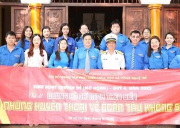 Sinh hoạt chính trị tháng 12 với chủ đề “Đường Hồ Chí Minh trên biển và Huyền thoại về đoàn tàu không số”