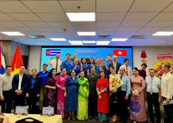 Đoàn viên Chi Đoàn tham gia họp mặt kỷ niệm 66 năm Quốc khánh nước Cộng hòa Cuba (1/1/1959 – 1/1/2025) và kỷ niệm 64 năm thiết lập quan hệ ngoại giao Việt Nam – Cuba (2/12/1960 – 2/12/2024)