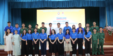 50 NĂM TỰ HÀO BẢN ANH HÙNG CA – SINH HOẠT CHÍNH TRỊ: GẶP GỠ, GIAO LƯU NHÂN CHỨNG LỊCH SỬ